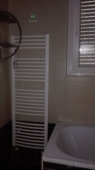 4 izbový byt v centre mesta DS, s veľkým balkónom a veľkou p - 5