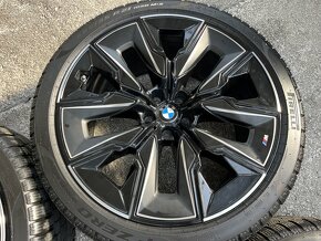 BMW 7 G70 - 5