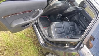Ponukam na predaj audi a6c6 3.0.165kw 4x4 - 5