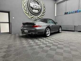 Porsche 911 Carrera Cabrio 996 Turbo - 5
