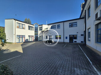 TOP PONUKA  NA PRENÁJOM 4 PODLAŽIA S KANCELÁRIAMI - 5