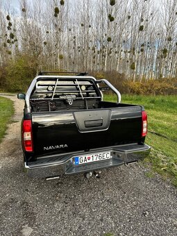 Nissan navara 40 d - 5