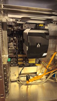 predam pc skrinu aj so zakladovou doskou - 5