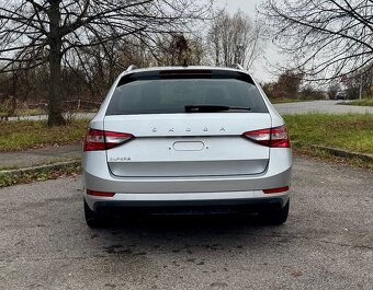 Škoda Superb Combi 2.0 TDI Style DSG 110kW A7 - 5