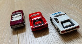 Staršie Matchbox autíčka - 5