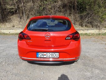 Opel Astra - 5