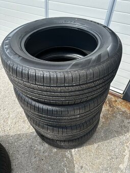 Nexen Npriz RH7 255/60 R18 108H - 5