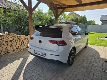 Predám volkswagen golf 1,5 - 5