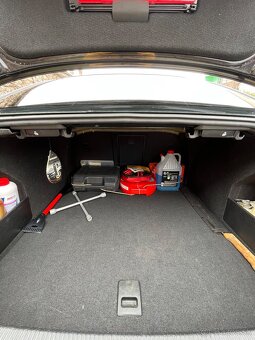 Predam Vw passat b7 1.8tsi, 118kw - 5
