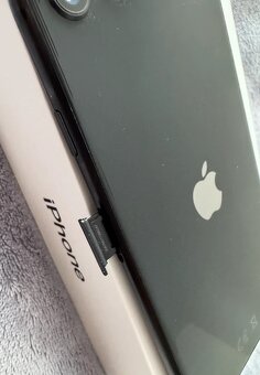 Apple iPhone se 2020 128GB - 5