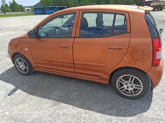 Kia picanto 1,1 - 5