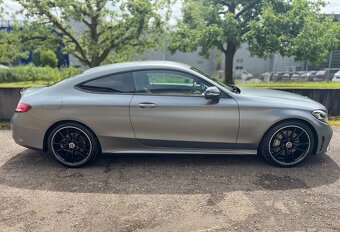 Mercedes-Benz C 300 Coupé AMG Line - 5