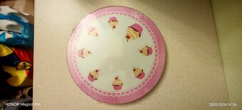 Nový sklenený otočný stojan. - 5