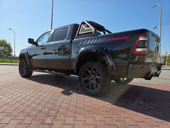 DODGE RAM 5.7 HEMI 401ps ROLL BAR LARAMIE FULL LED - 5