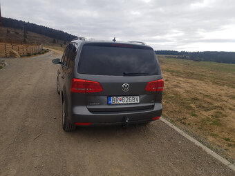 Volkswagen Touran 1.6 TDI Comfortline - 5