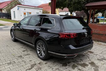 VW Passat Elegance 2.0TDi Dsg 110kw VIRTUAL/ŤAŽNÉ/MATRIX - 5