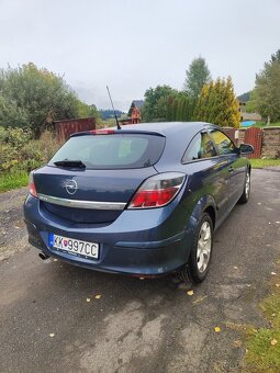 Opel Astra GTC 1.6 85 kw 2010 - 5
