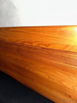 Masívna posteľ - 5