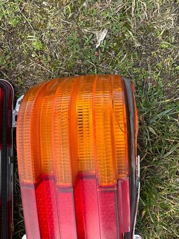 Mercedes W123 svetla - 5