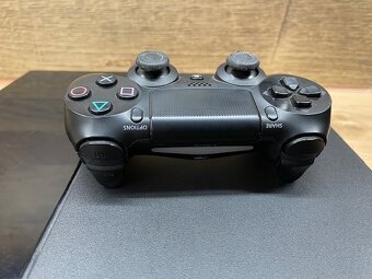 Playstation PS4 2TB - 5
