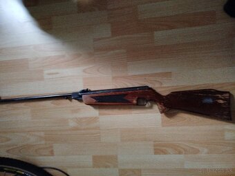 Predám vzduchovka Slavia 631 model 78 - 5