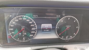 Mercedes E200d 110kw A/T W213 - 5