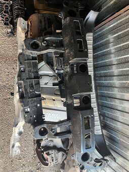 Rozpredam čiernu X6 e71 50i 300kW - 5
