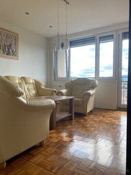 Ponúkam na predaj 3 izb. byt na sídlisku Kvetná v Trenčíne - 5