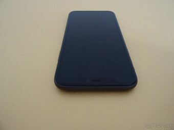 iPhone 11 64GB - ZÁRUKA 1 ROK - DOBRÝ STAV - 5