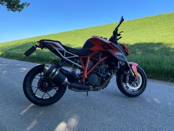 KTM Super Duke 1290 - 5