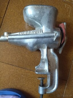 Hrniec na odstavovanie a mlyncek - 5