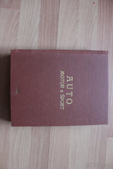 Časopisy o psoch a motorizme - 5