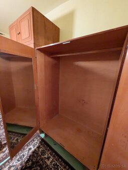 Darujem skrine za odvoz - 5