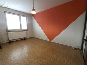 3-IZB.BYT S BALKÓNOM - HRNČIARSKA, STROPKOV - 5