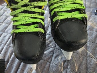 Bauer supreme M40 Jr 1. - 5
