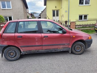 Predám Fiat punto1.1 - 5