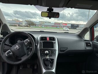 Toyota Auris 1.6 Valvematic - 5