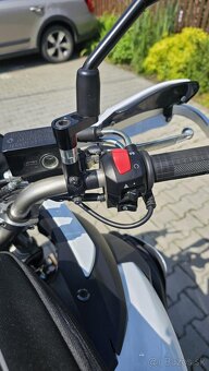Suzuki dl 650 v strom - 5