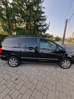 Vw sharan 1.9 tdi 85kw 7 miestni - 5