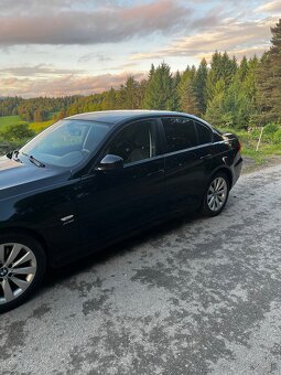 BMW E90 facelift 320D xDrive - 5