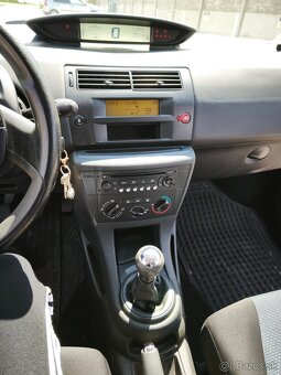 Citroen C4 1.4 benzín - 5