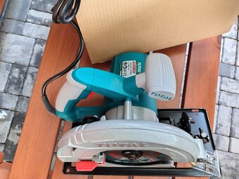 Okružná píla Total tools TS1141856 nova - 5