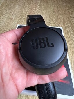 Slúchadlá JBL Live 660NC cierne / Super cena / - 5