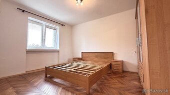 Na predaj 2izbový byt Hlohovec ulica R.Dilonga - 5