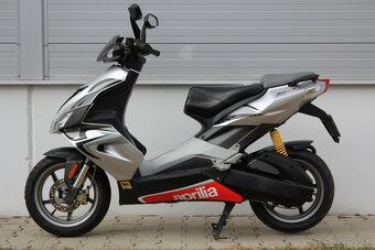 skúter aprilia SR50 2008 AM od 15 rokov ZIMNÁ CENA - 5