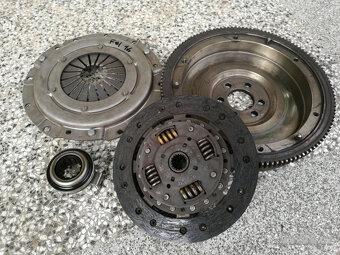 ŠKODA 1203,TAZ1500 prítlačný tanier,spojka,lamela,zotrvačník - 5