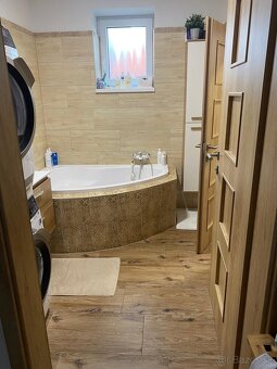 DOM 3IZBOVY DUNAJSKA LUZNA - 5