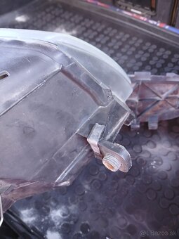 VW Passat b6 svetlá xenónové - 5