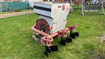 Sadzač zemiakov - 5