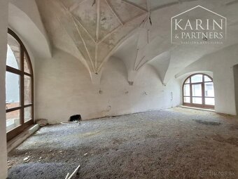 Historický priestor pre kaviareň 140 m2 v Banskej Štiavnici - 5